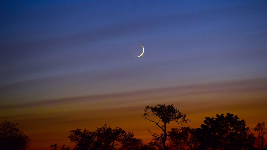 Finalement, la Lune serait plus jeune que prévu