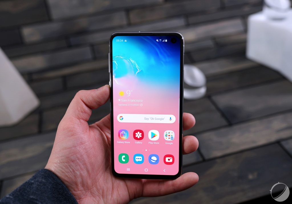 galaxy s10 cyber monday