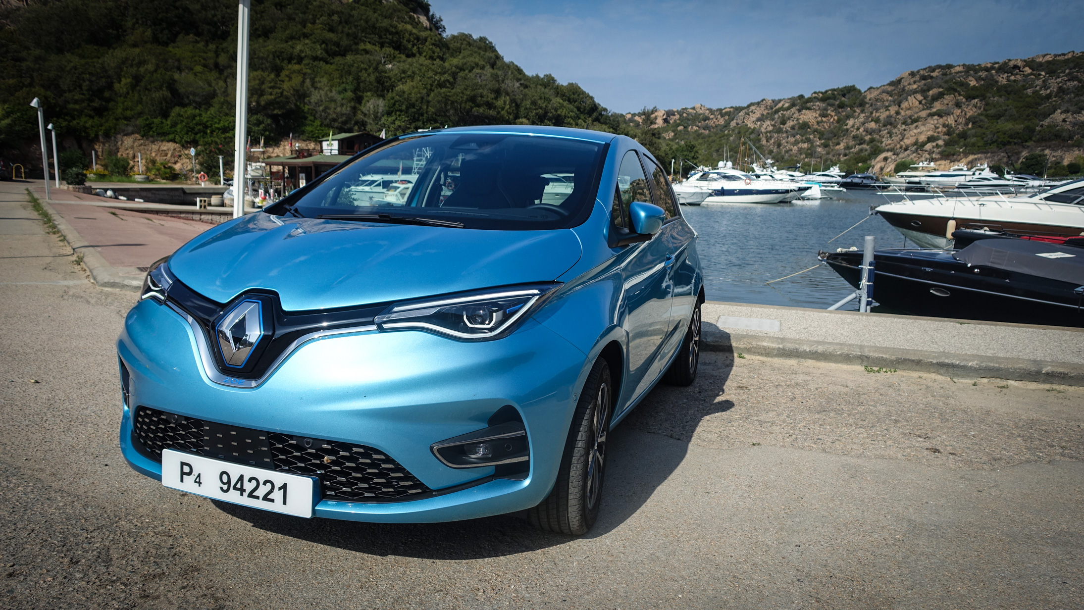 Avec la nouvelle Zoe, Renault veut rester leader dans la voiture électrique