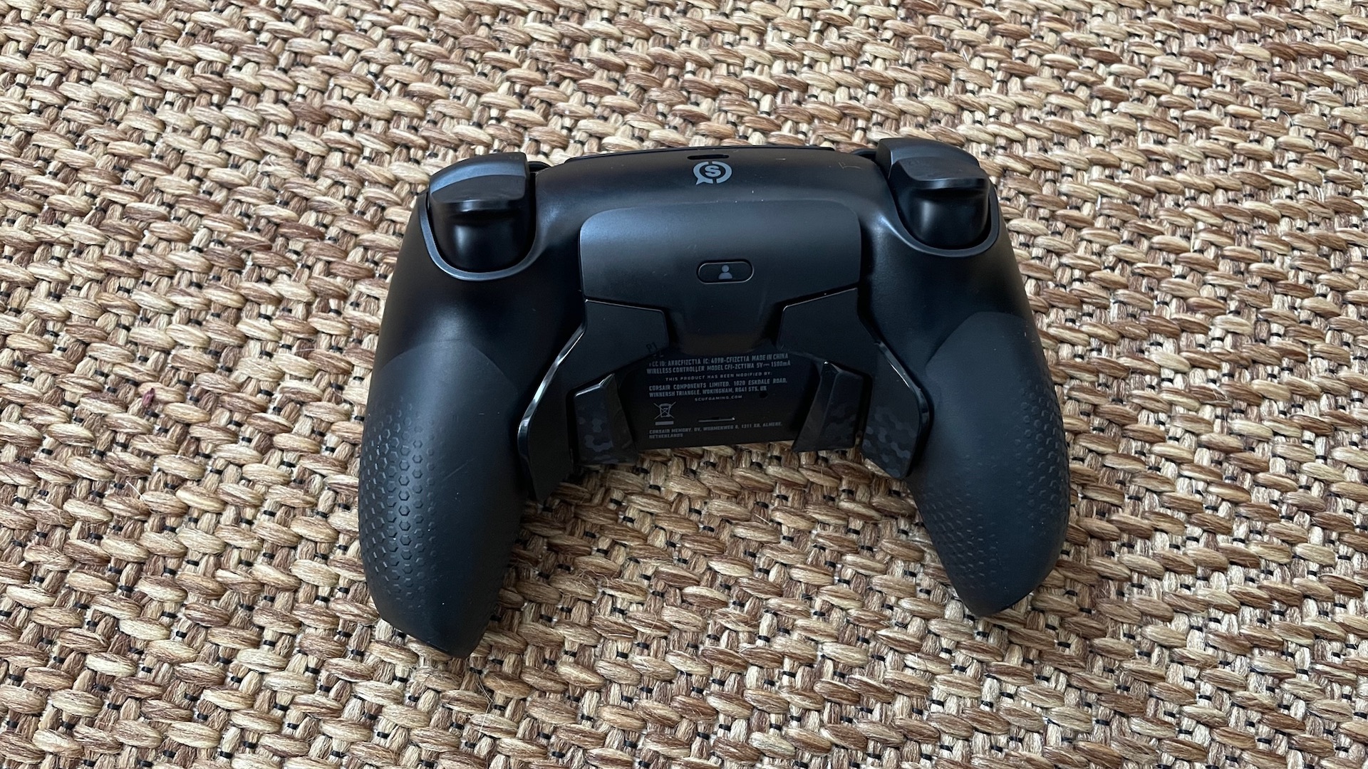 Test Manette PS5 Scuf Reflex : la DualSense revisitée à la sauce