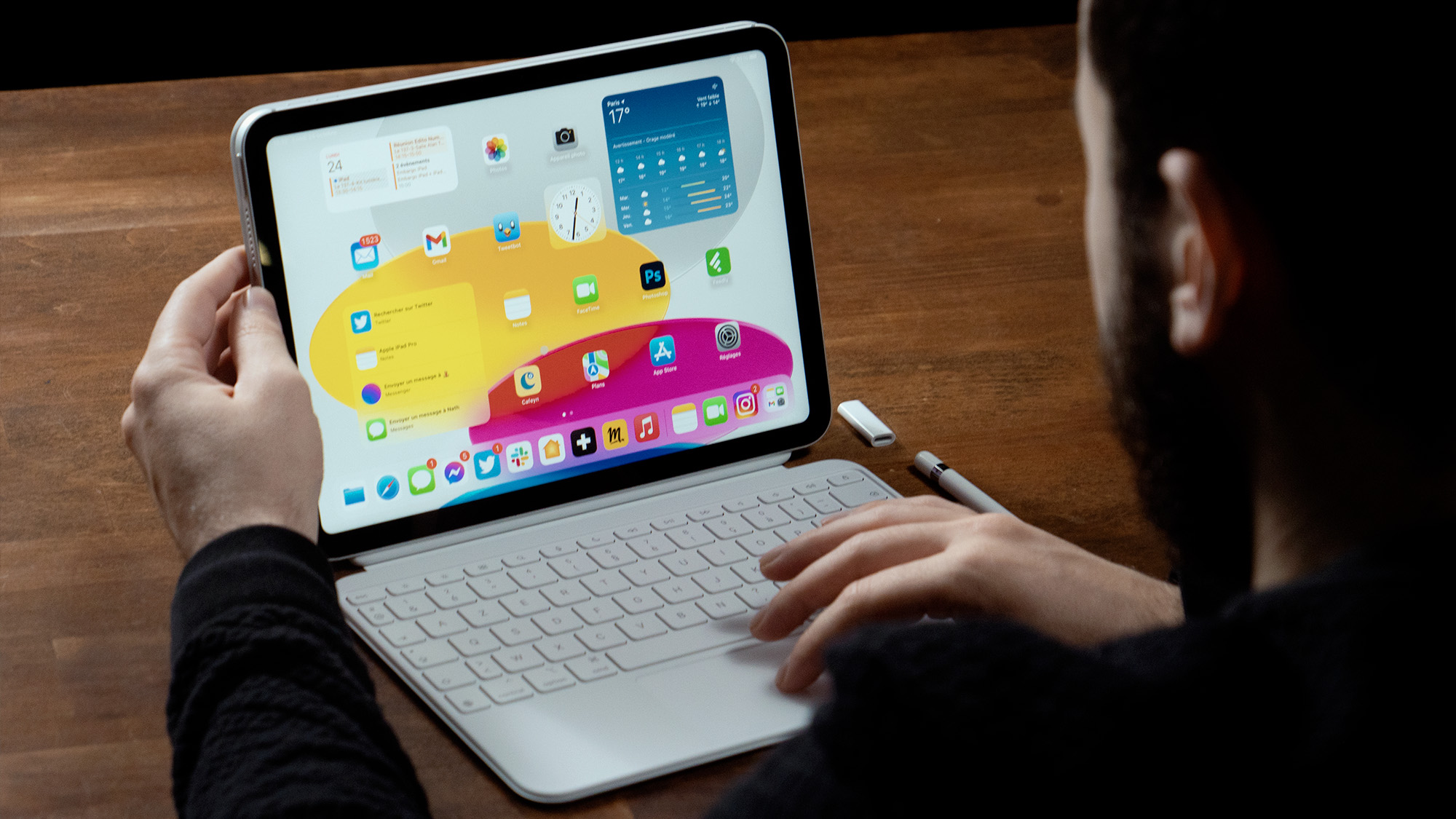 Test du Magic Keyboard Folio pour iPad 10 : le clavier d'Apple  justifie-t-il son