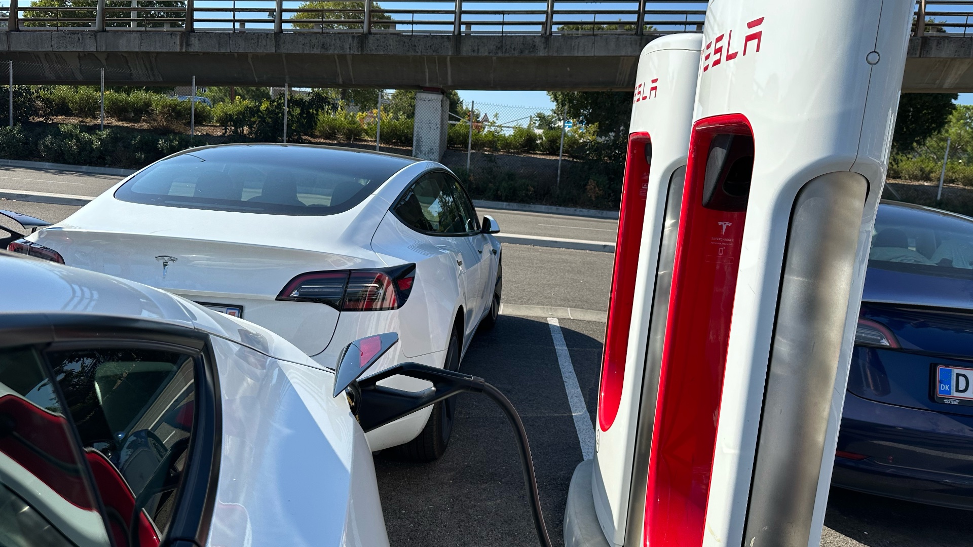 Tesla ouvre sa première station d'échange de batterie