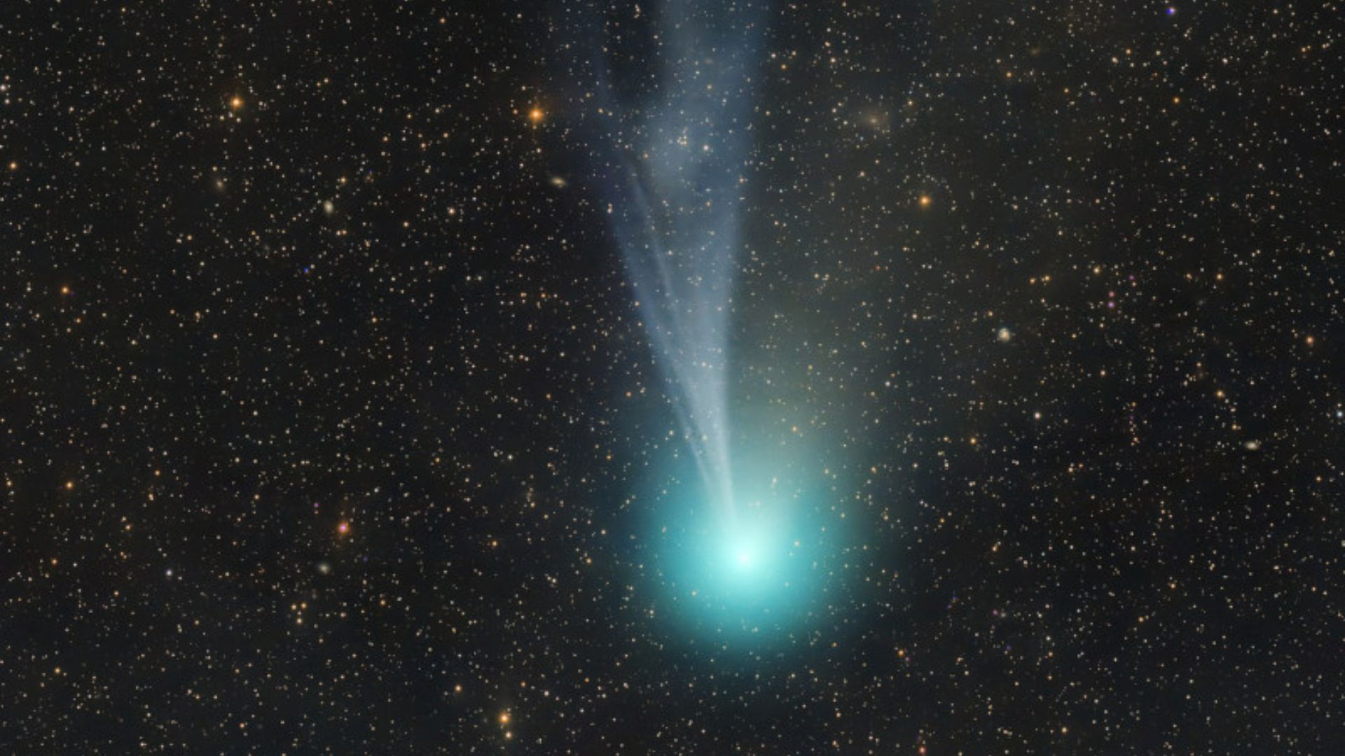 The possibility of The Devil's Comet being visible without a telescope