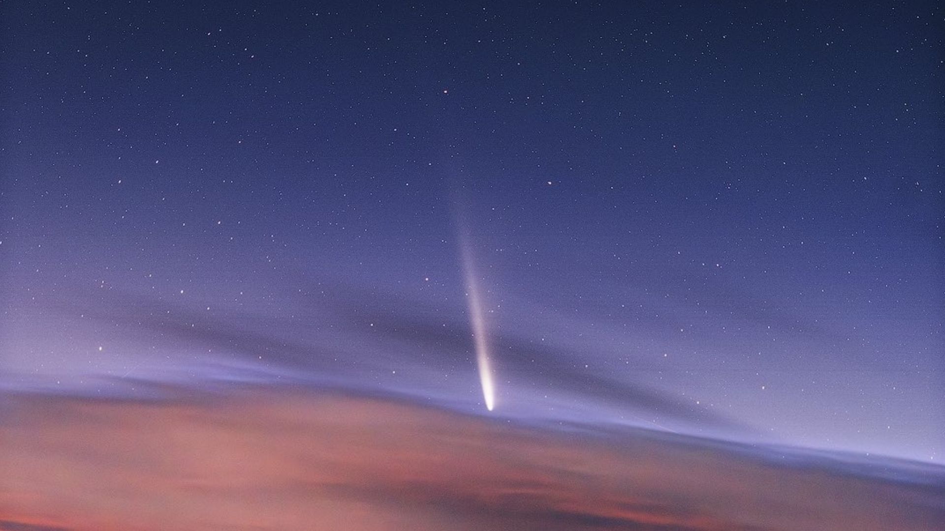 Regarder la vidéo Voici les photos les plus stupéfiantes de la comète Tsuchinshan-ATLAS