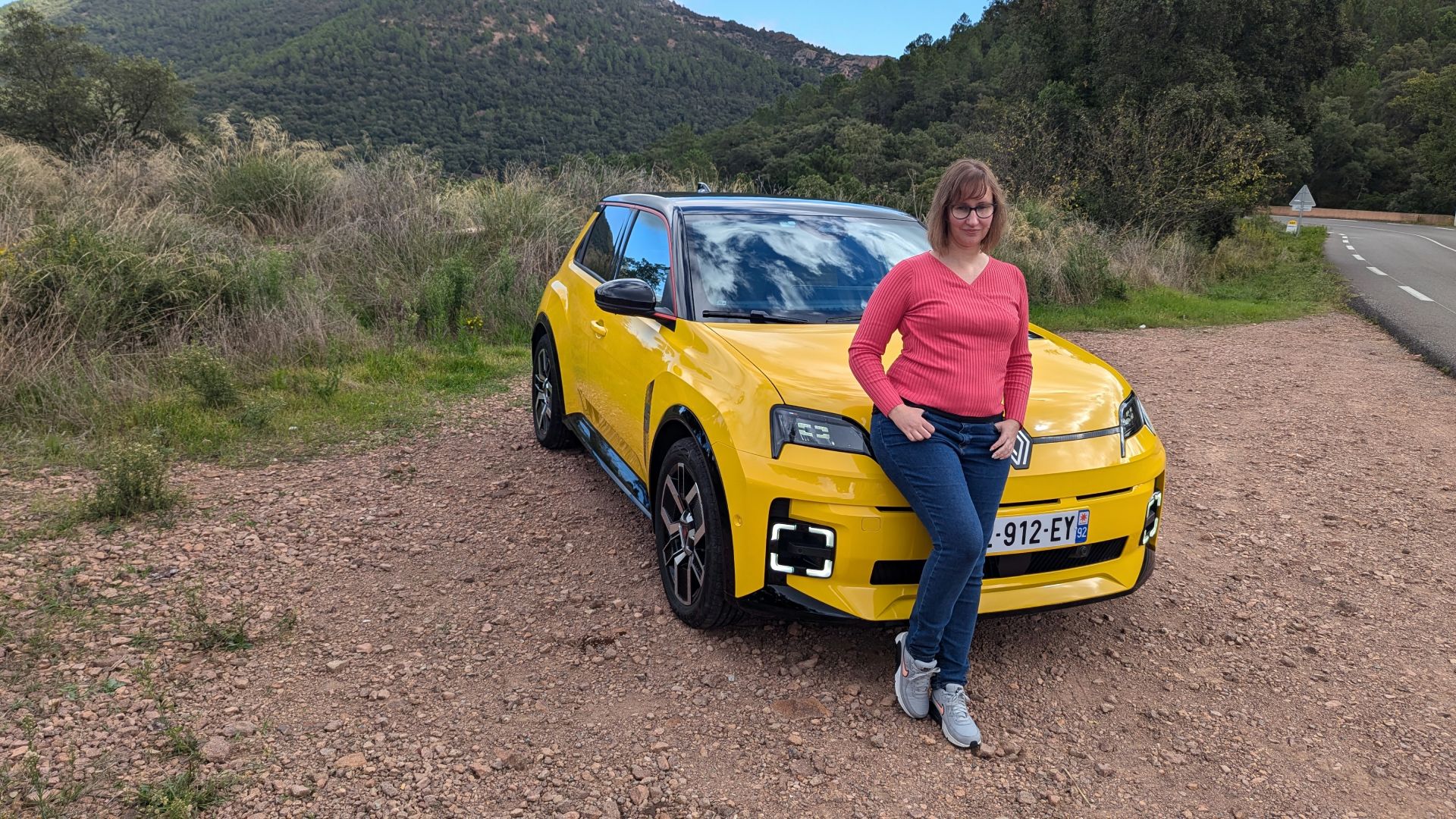 Regarder la vidéo Notre essai complet de la R5 : Renault pourrait vous faire changer d’avis sur l’électrique